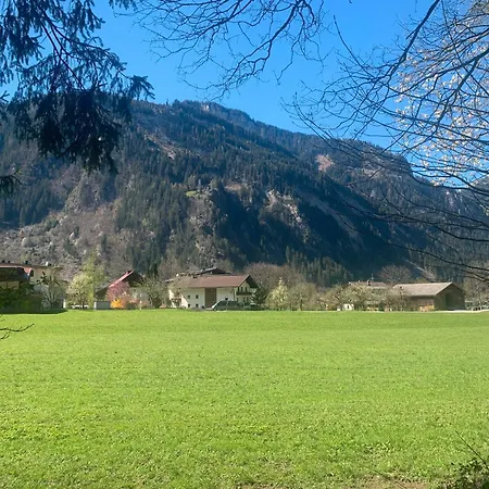 Vakantiehuis Durst 2 *
